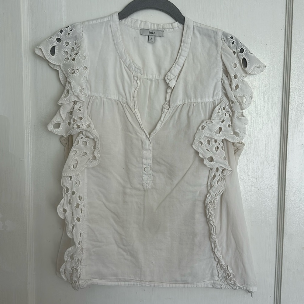 Sweet eyelet Joie top